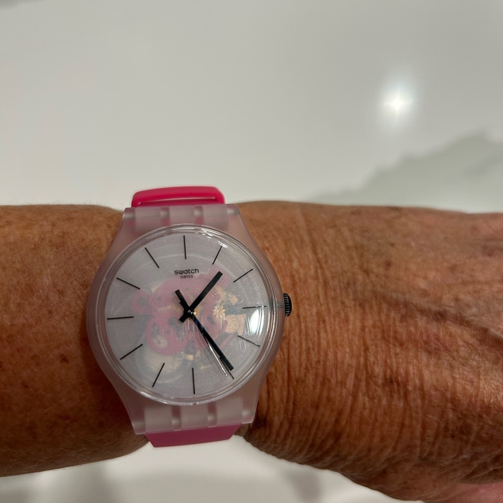 New - SWATCH Watch in box - Picture 5 of 7
